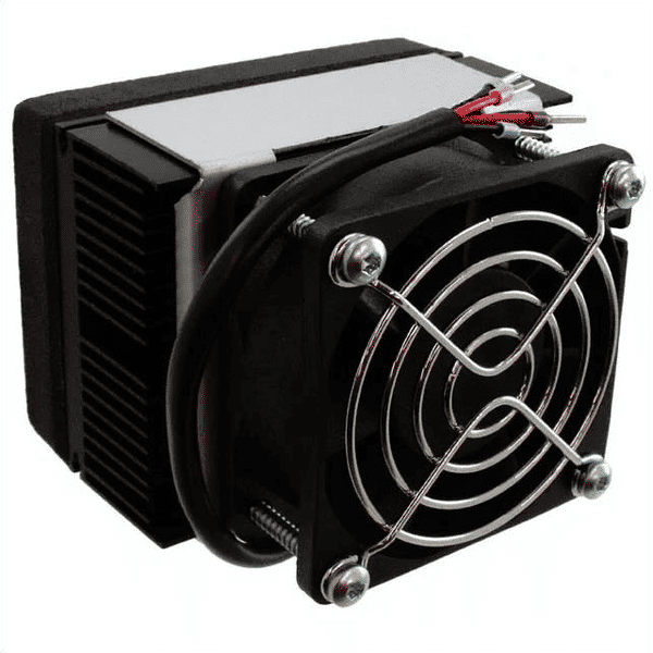 DA-024-24-02-00-00 electronic component of Laird Connectivity