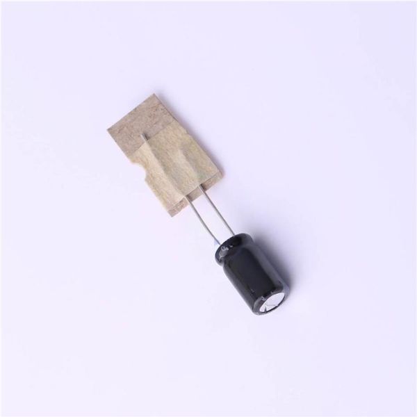 35YXJ100MFFCT1(6.3X11)  Passive Components