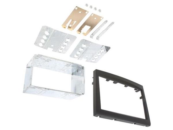 381323-03-2  Car Audio