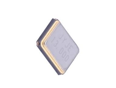 3TJ450000XYFBC Crystals