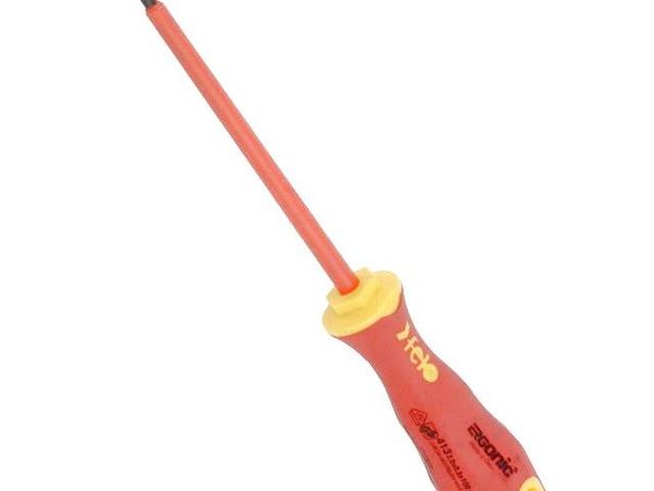 413 030 90 Screwdrivers, Nut Drivers & Socket Drivers