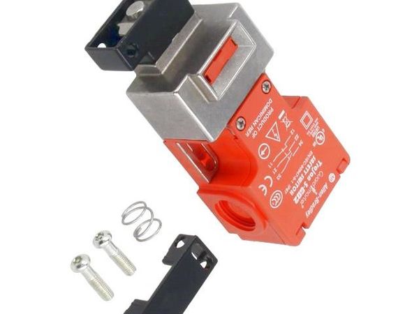 440K-T11338 Emergency Stop Switches / E-Stop Switches