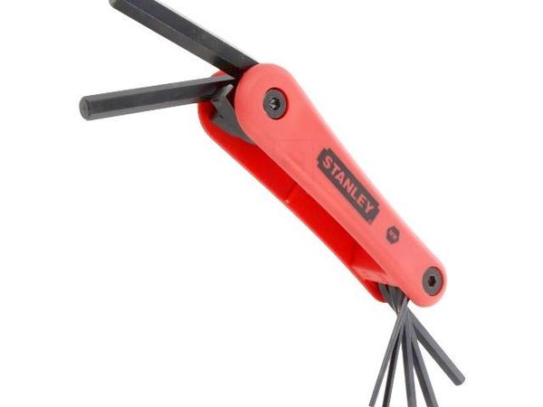 4-69-262 Tool Kits & Cases