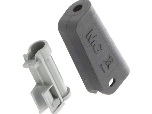 64.1046-21 Test Plugs & Test Jacks