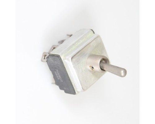7660K12 Toggle Switches