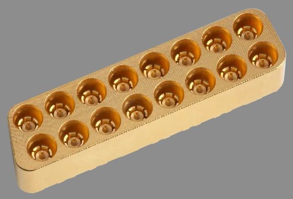 84072058 electronic component of Huber & Suhner