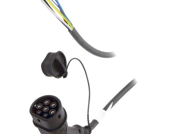 8813504444440A1 Specialised Cables