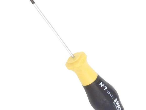 900 022 10 Screwdrivers, Nut Drivers & Socket Drivers