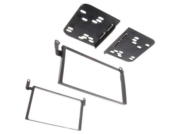 95-5818  Car Audio
