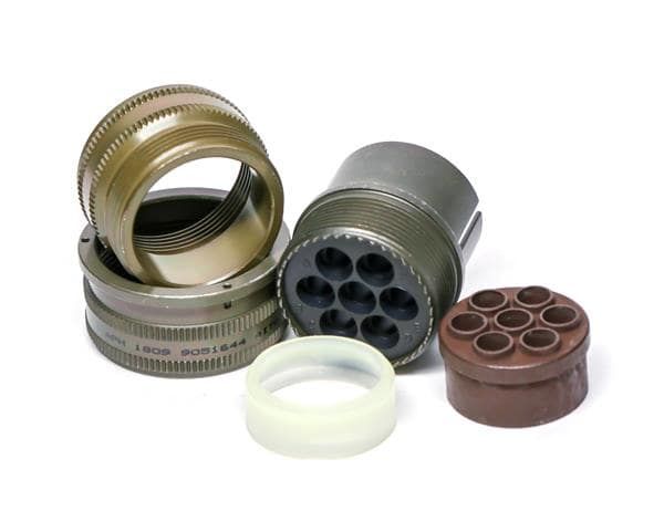 AIT6A2410PWC_Amphenol_3208167_lrg