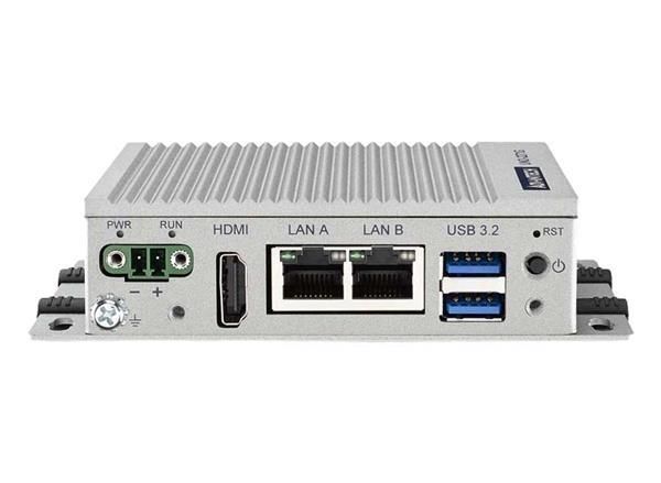 advantech_uno2271gn224004ct.JPG