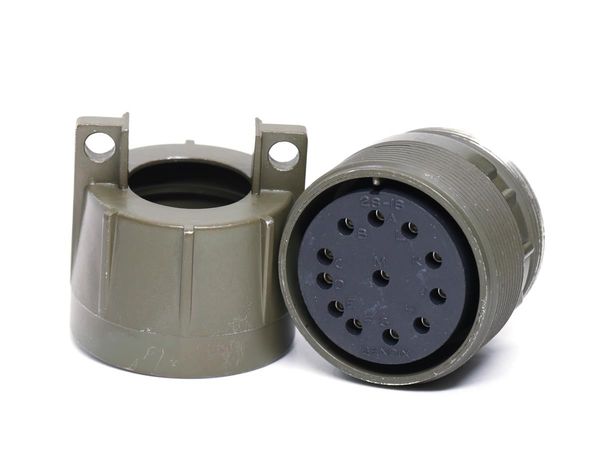 amphenol_ms3101e2818s_hd_1