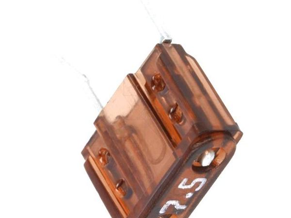 APM-7.5A  Circuit Protection