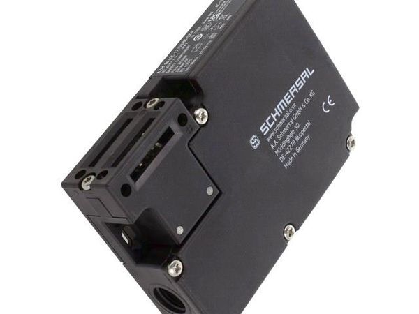 AZM 161CC-12/03RK-024 Emergency Stop Switches / E-Stop Switches