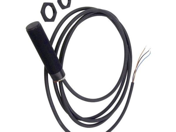 BCS M18BBN1-PSC80D-EP02 Capacitive Touch Sensors