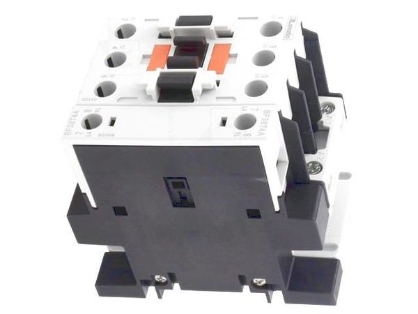 BF38T4A230 Contactors - Electromechanical