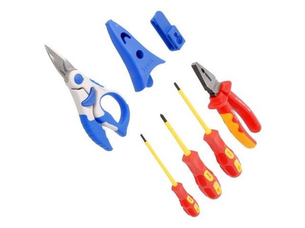 BM18030M1 Tool Kits & Cases
