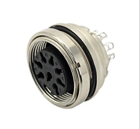 c09131g0061002u_amphenol