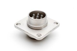 c09131s0071002u_amphenol