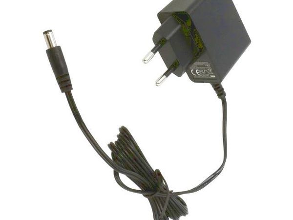 E0909W2E Wall Mount AC Adapters