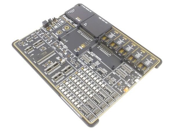 EASYPIC V8 OVER USB-C electronic component of MikroElektronika