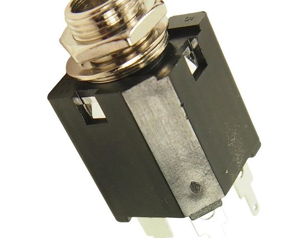 FM6700 Phone Connectors