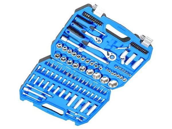 HT1R440  Tools & Supplies