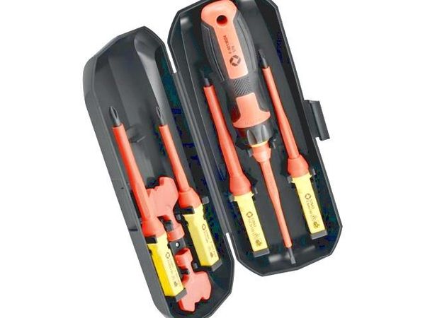 HT1S998 Screwdrivers, Nut Drivers & Socket Drivers