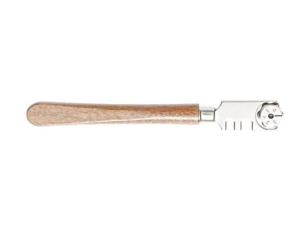 HT3B670  Tools & Supplies