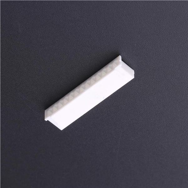 IPCW250H1DNW010  Connectors