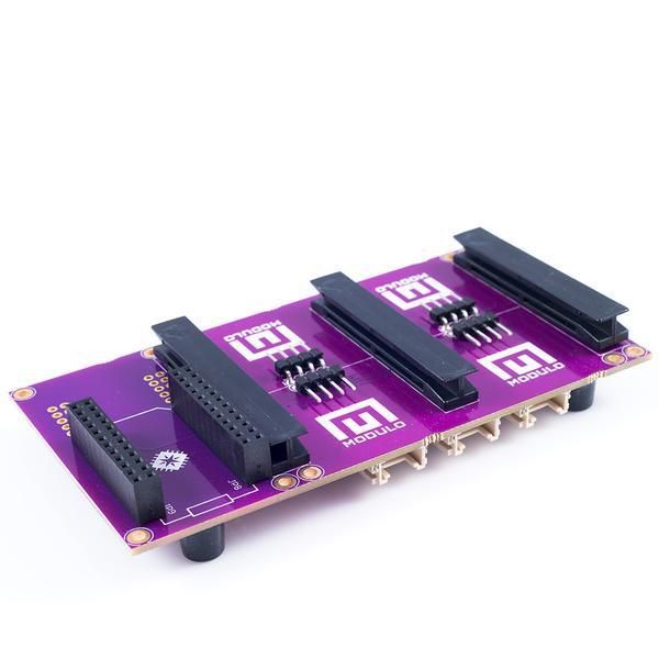 B02 electronic component of Modulo