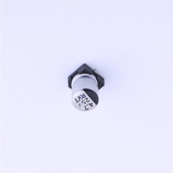 RVT1E4R7M0405  Passive Components