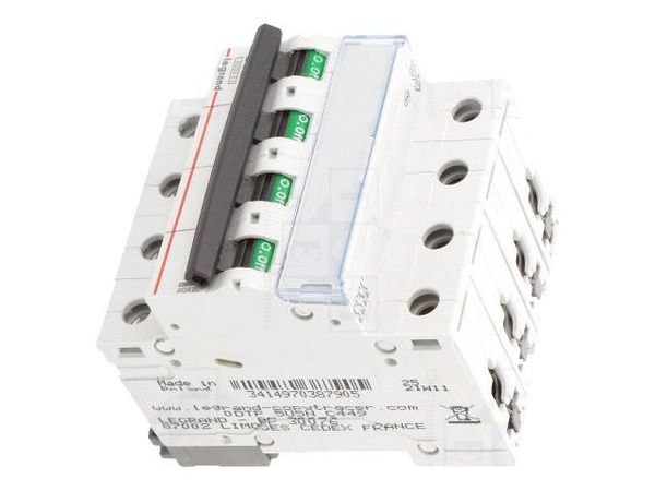 S 304 B32 TX Circuit Breakers
