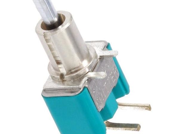 STM 106 H-RA Toggle Switches
