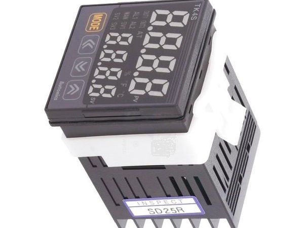 TK4S-A4CR Temperature Controllers