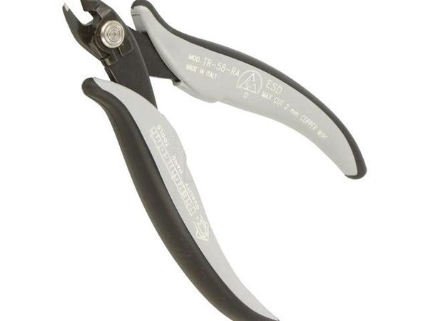 TR 58 R A D Pliers & Tweezers