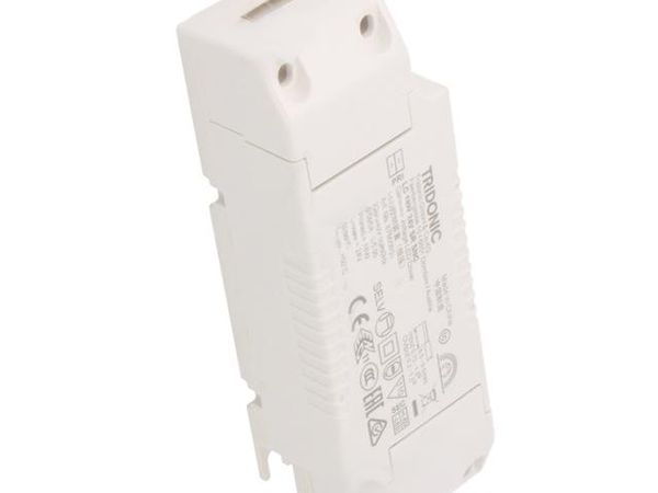 LC 18W 4V SR SNC LED Power Supplies