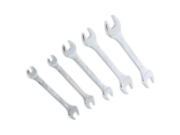 TS-05 Spanners