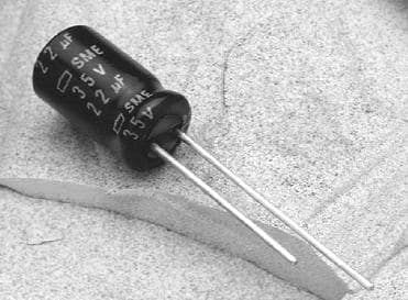 BSME101ETC4R7MF11D electronic component of Chemi-Con