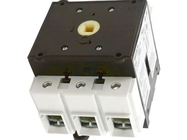 V5 Circuit Breakers