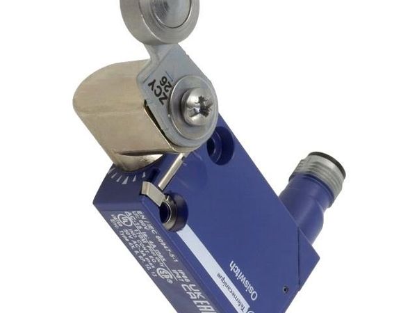 XCMD2126C12 Limit Switches