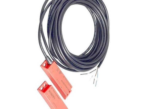 XCSDMP70110 Emergency Stop Switches / E-Stop Switches