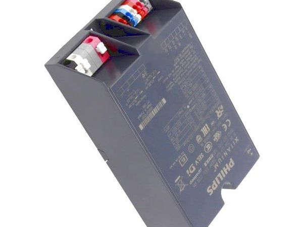 XI SR 22W 0.3-1.0A SNEMP 230V C133 SXT LED Power Supplies