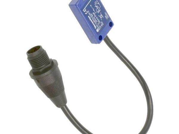 XX7F1A2PAL01M12 Proximity Sensors