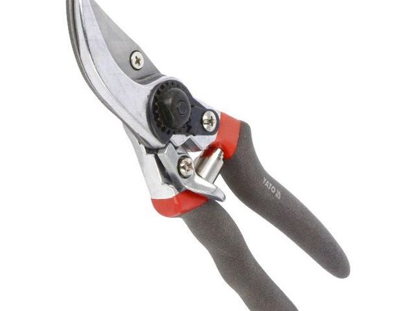 YT-8800 Unclassified