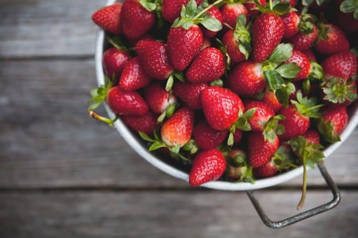 strawberry, strawberry roses, valentine's day, strawberries