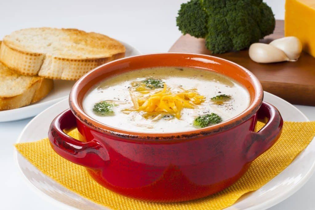 broccoli, cheesy broccoli soup, soup, national soup month