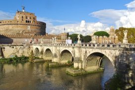 A Walking Tour of Rome, Italy