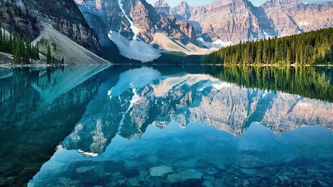 crystal clear mountain lake