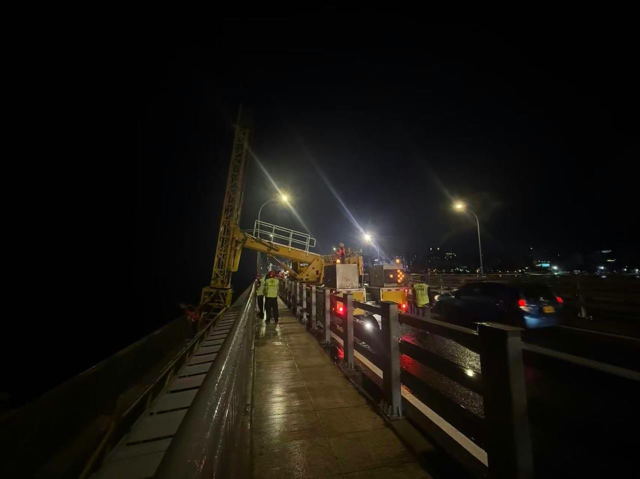 'Near miss,' e-commerce caps and southern floods